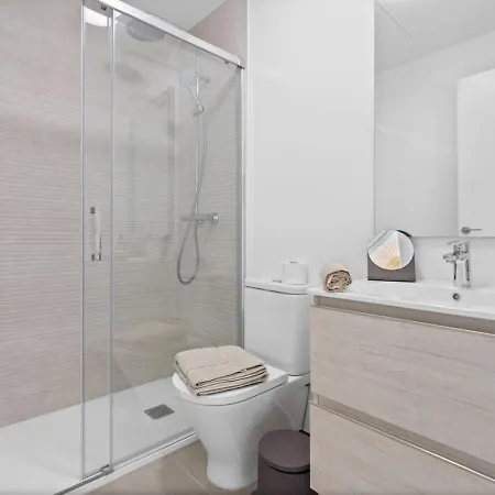 Ultimate - Coastal Comfort - Pool And Views In Oceana Gardens Apartment *